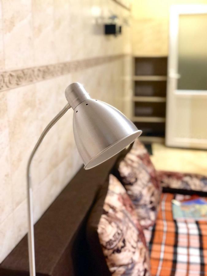 Modern Aparthotel Near Metro Pecherska Kiev Bagian luar foto